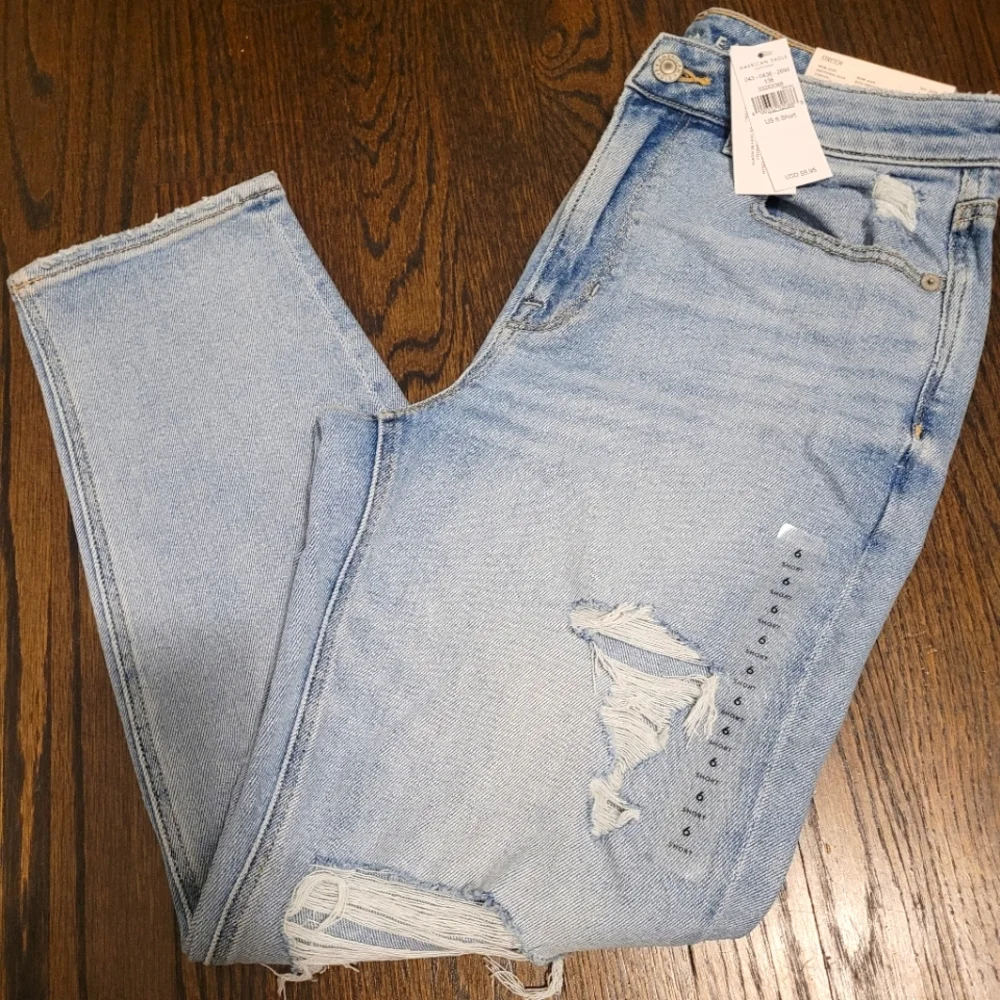 AMERICAN EAGLE MOM JEAN STRETCH DENIM JEANS WOMENS SIZE 6 SHORT HIGH RISE - Picture 1 of 7